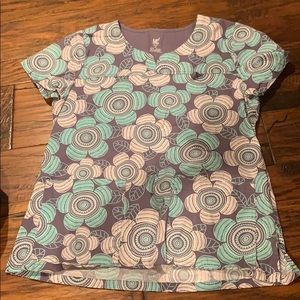 Scrubs top